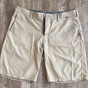 Hurley Tan Flat Front Shorts Classic Design -Phantom-